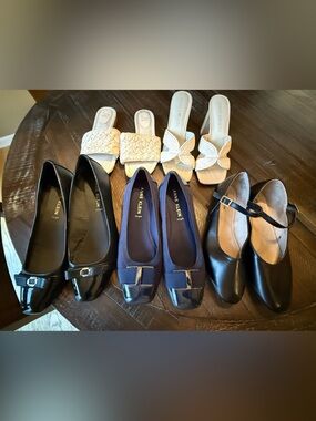 Women’s Shoe Lot 5 pairs size 10 excellent condition flats/ sandals/ block heel
